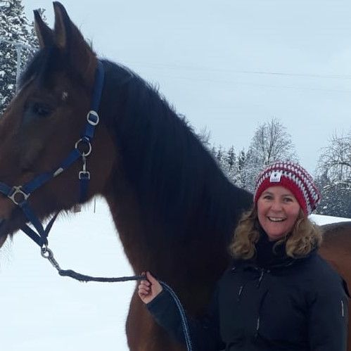 Anna L. überdas Ausreiten mit Nicole & Madimaus